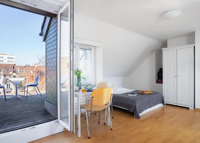 Swiss Star - Contactless Self Check-in *