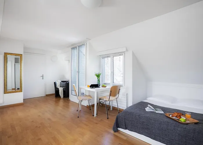 Swiss Star - Contactless Self Check-in Apartamento Zurique