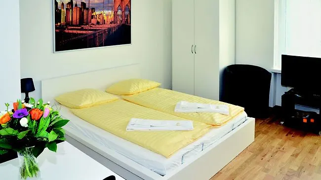 Swiss Star - Contactless Self Check-in