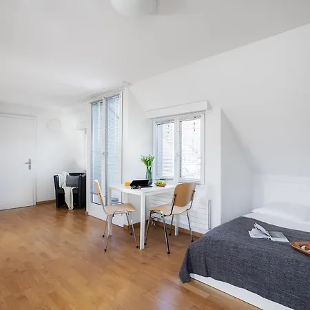 Swiss Star - Contactless Self Check-in Apartment Zurich