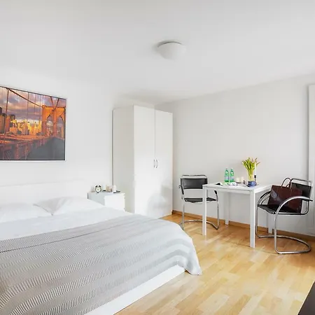 Swiss Star - Contactless Self Check-in Daire